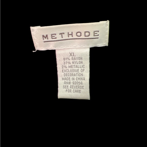 METHODE - Sequin Heart Black L/S Knit Top- Size XL - Picture 5 of 5